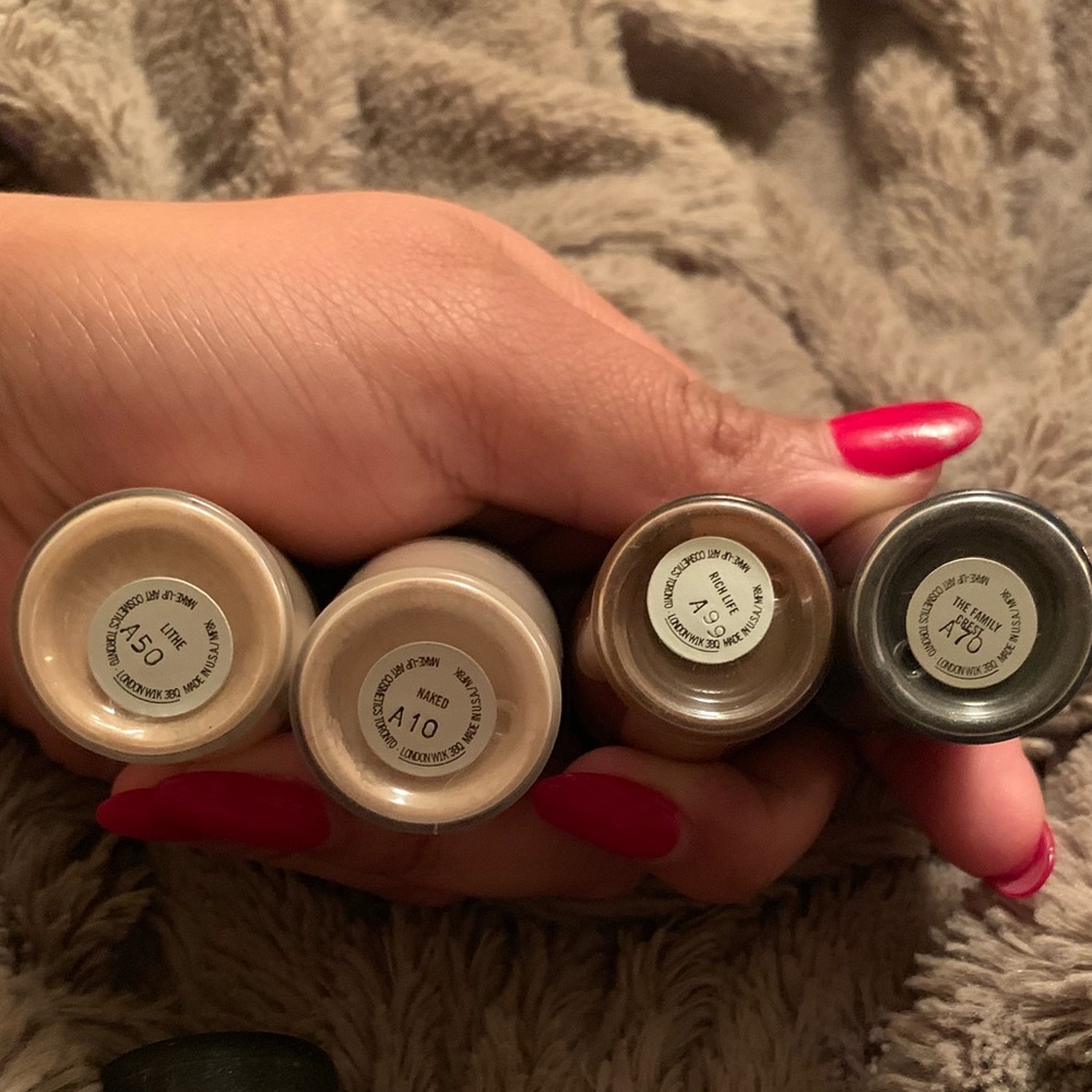 8 MAC Loose Pigments - Picture 4 of 5